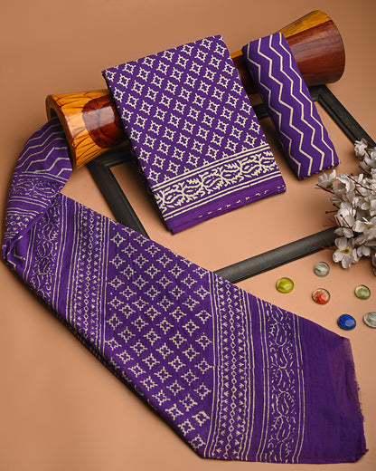 Premium Lavender Discharge Print Cotton Suit With Cotton Dupatta (BSCOTMU74)